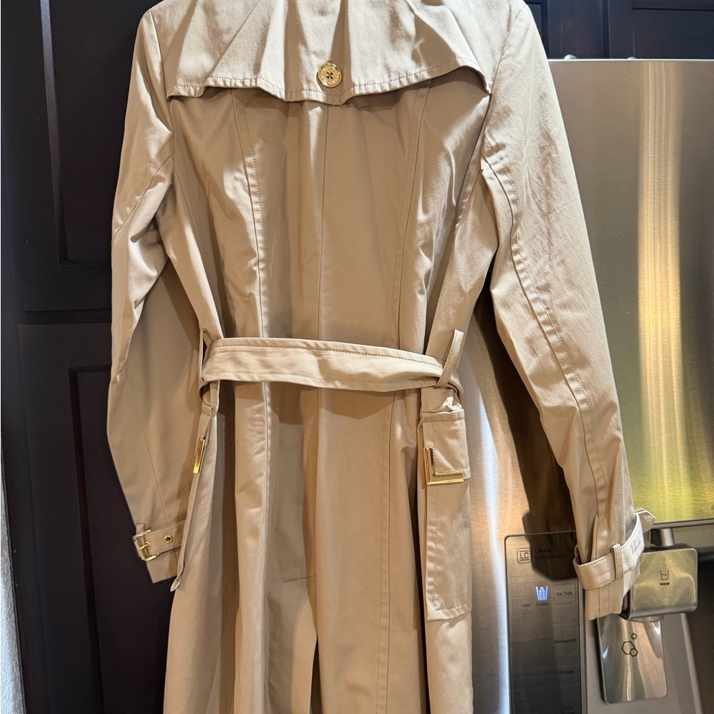 MICHAEL Michael Kors Beige Trench Coat with Gold Accents - Picture 5 of 8